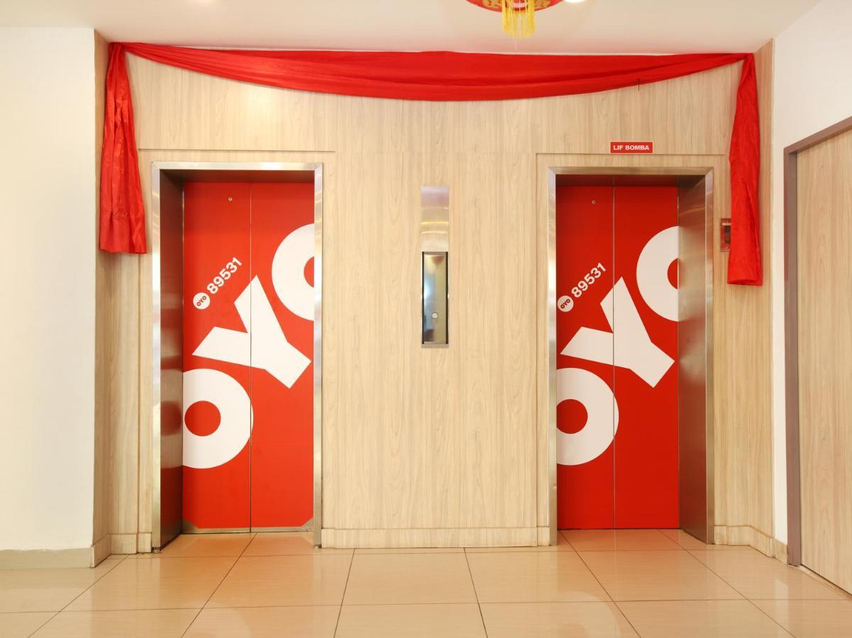 Oyo 89531 Villa Hotel Segamat Zewnętrze zdjęcie