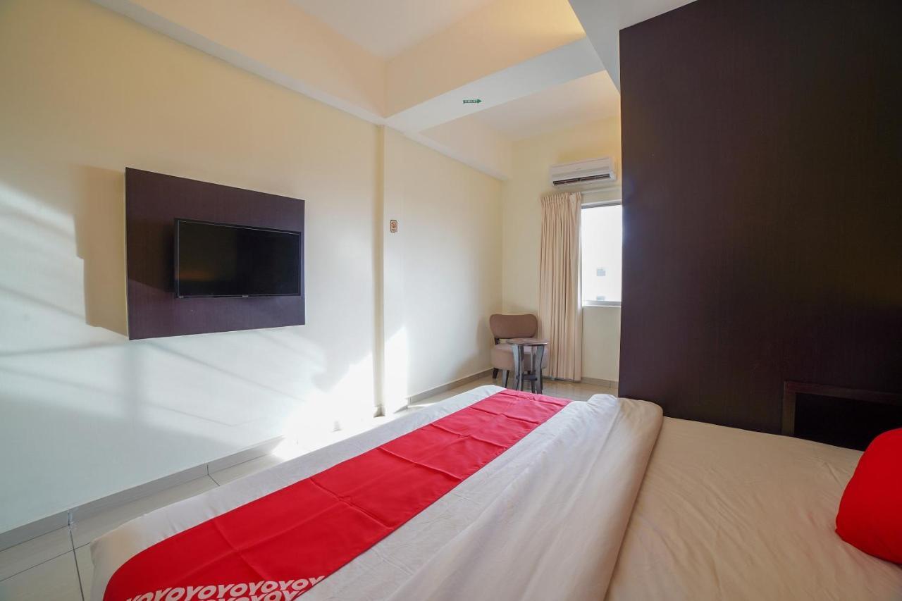 Oyo 89531 Villa Hotel Segamat Zewnętrze zdjęcie